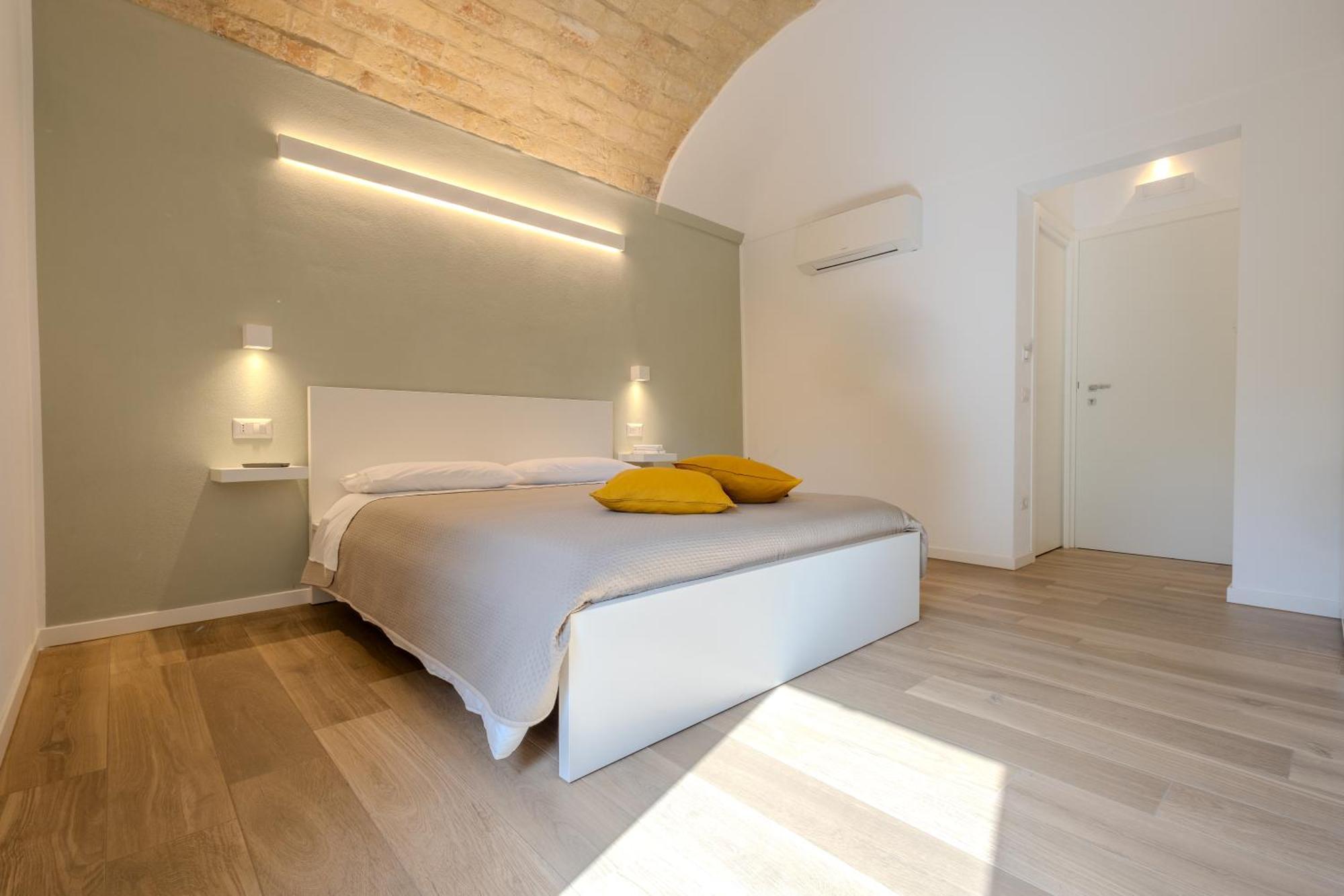 Corso Garibaldi 21 Apartment & Rooms 瓦斯托 外观 照片