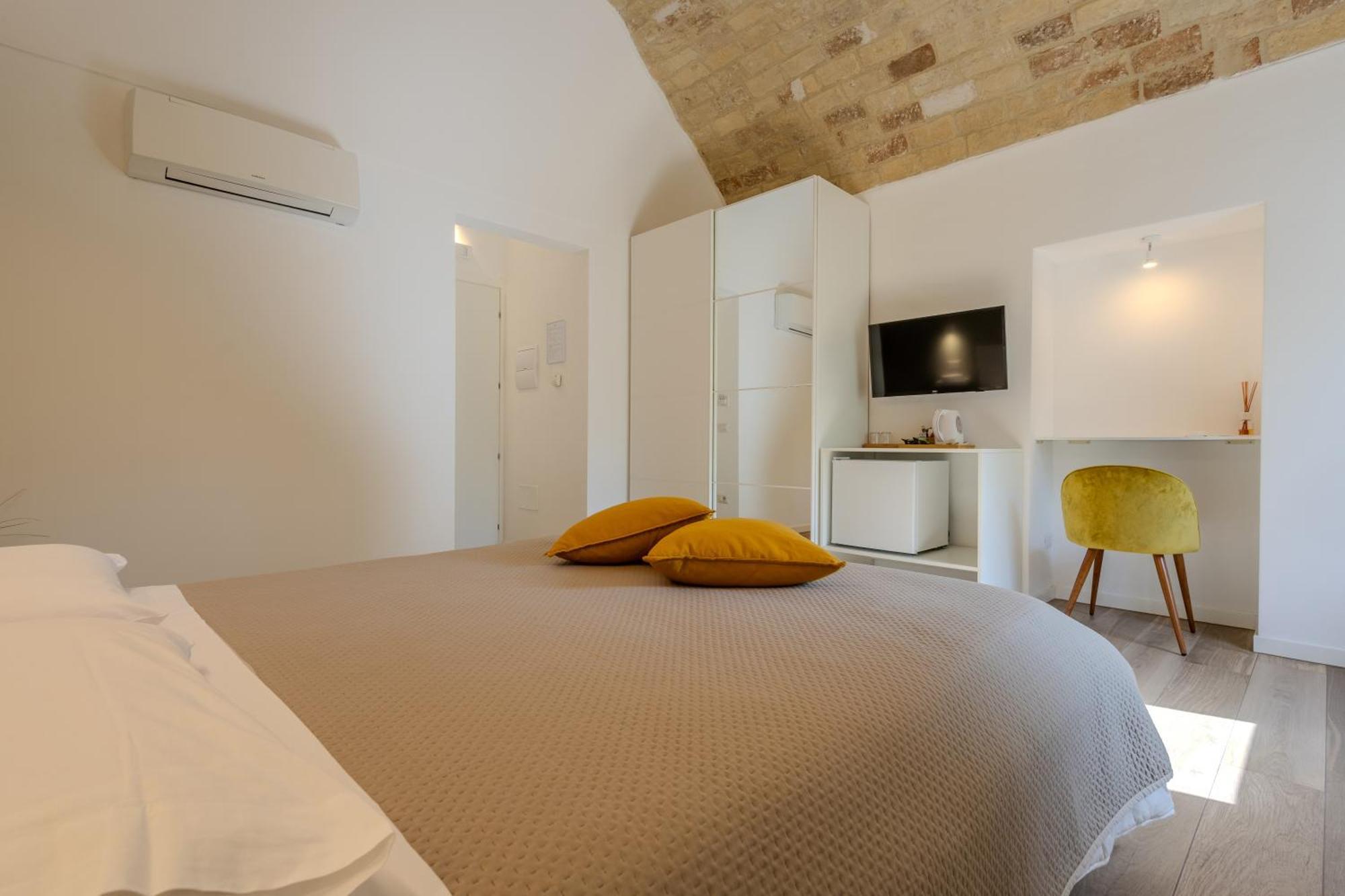 Corso Garibaldi 21 Apartment & Rooms 瓦斯托 外观 照片