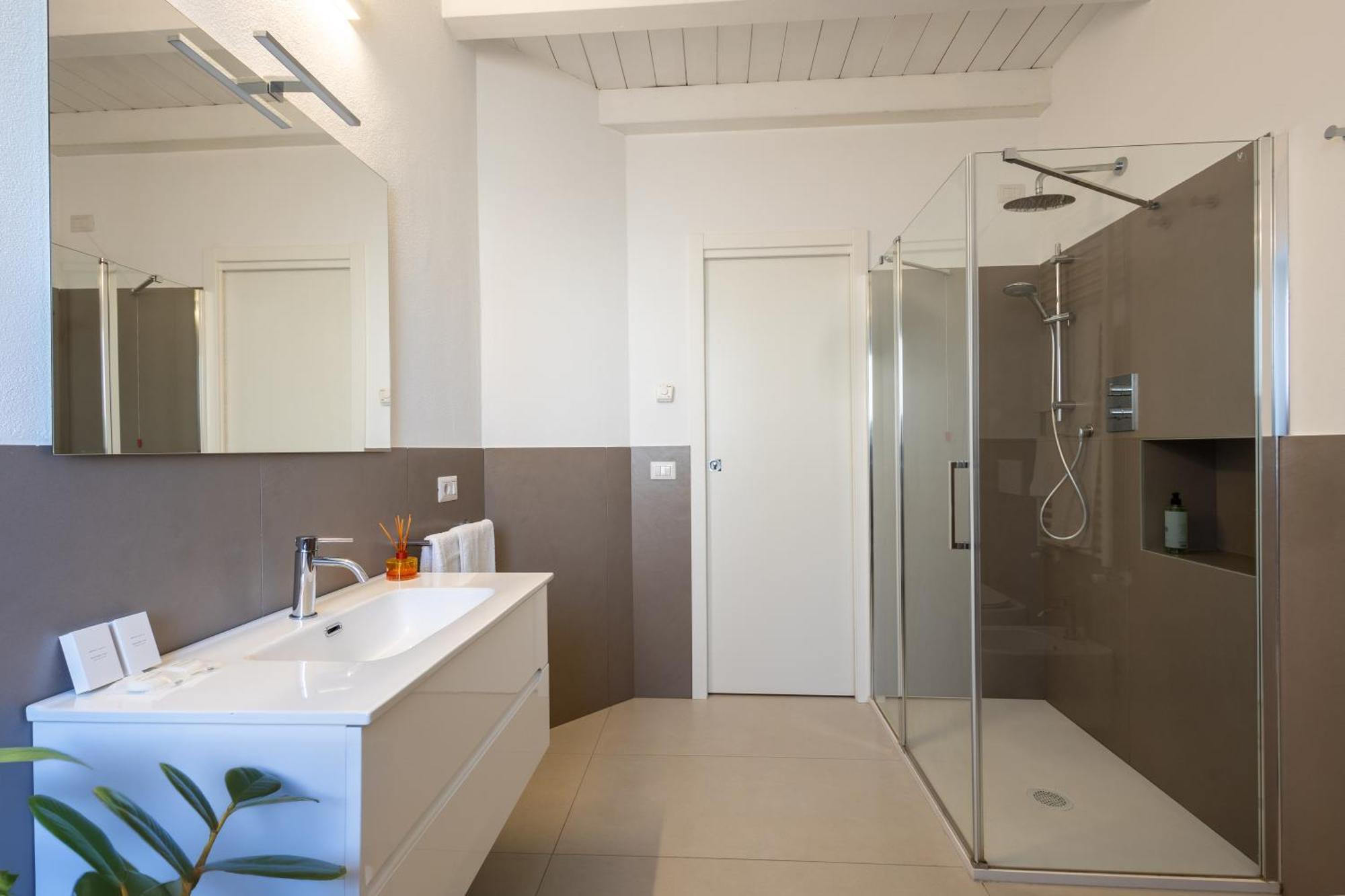 Corso Garibaldi 21 Apartment & Rooms 瓦斯托 外观 照片